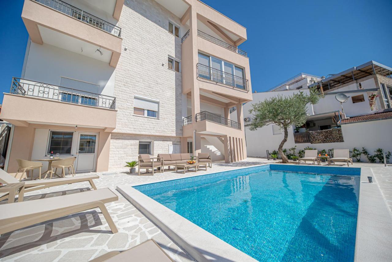 באר N&N Lux Guest House מראה חיצוני תמונה