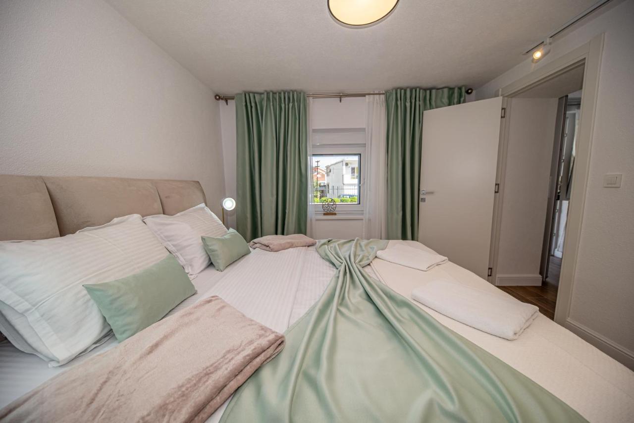 באר N&N Lux Guest House מראה חיצוני תמונה