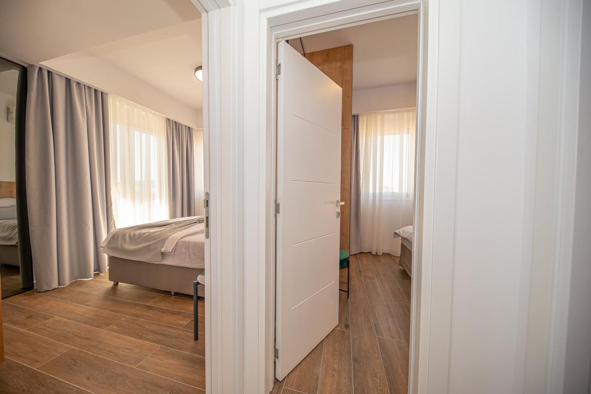 באר N&N Lux Guest House מראה חיצוני תמונה
